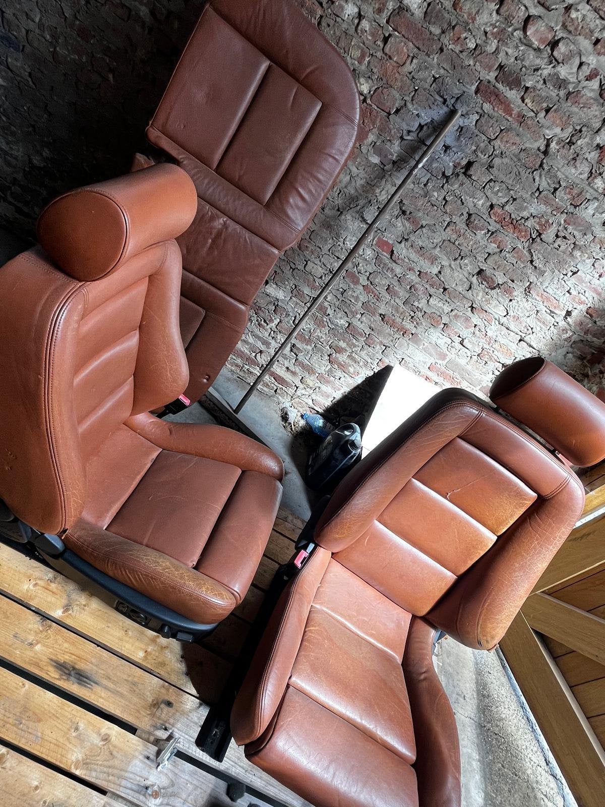 Intérieur en cuir individuel de l'Audi S8 D2 Recaro, Enlèvement, Audi