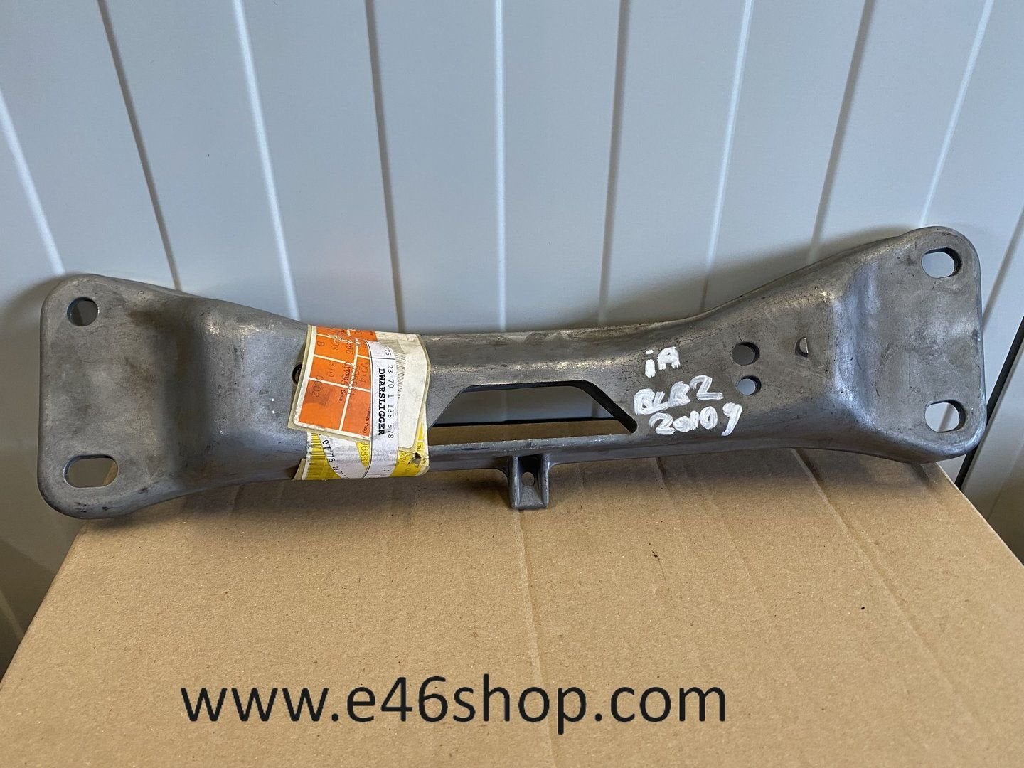 VERSNELINGSBAKSTEUN BMW E34 E32 OE 23701138578, -, -, Nieuw, Ophalen of Verzenden