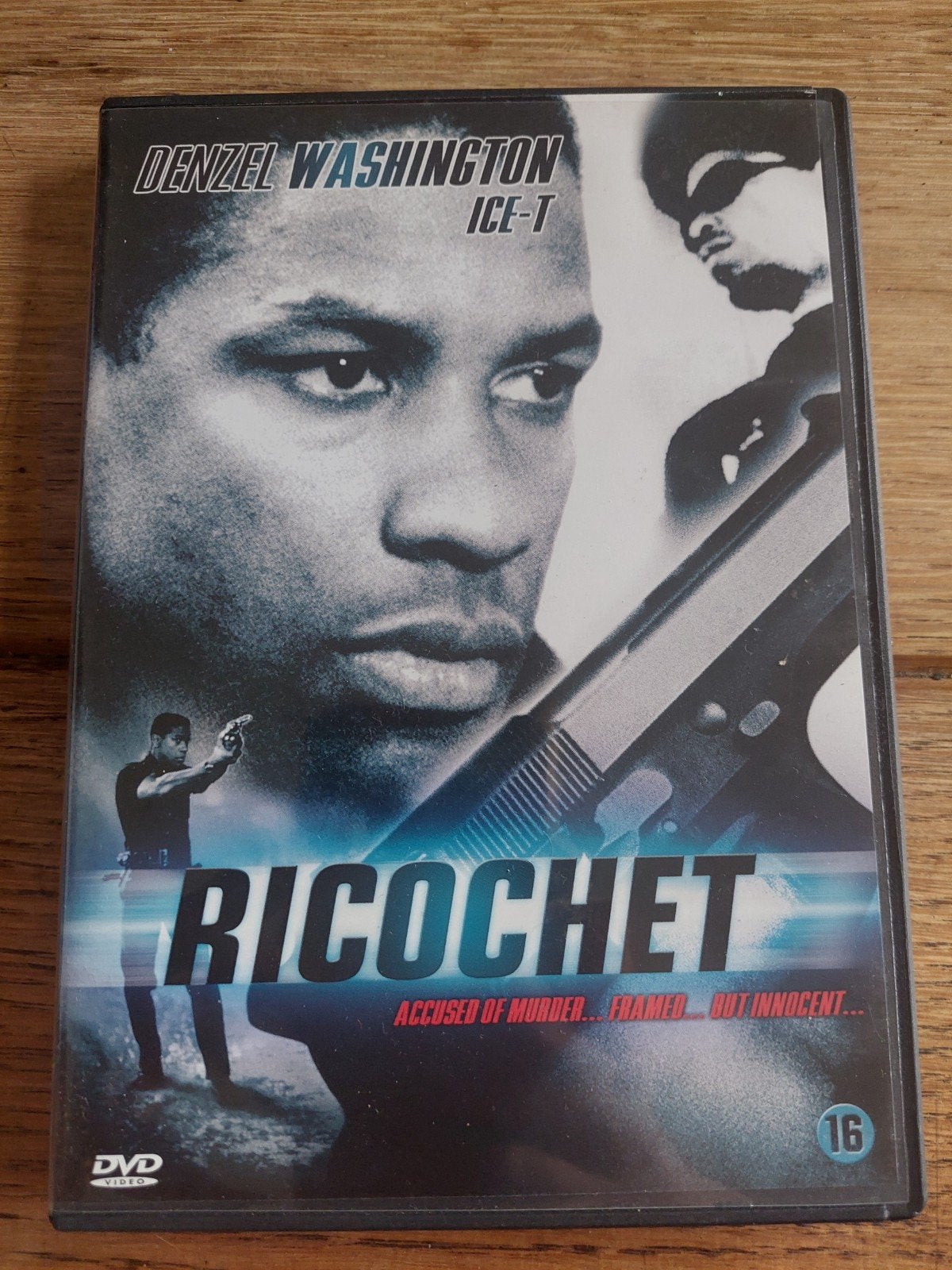Dvd - ricochet, CD & DVD, DVD | Action, Anglais, Thriller d'action, Néerlandais, Comme neuf