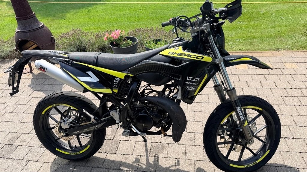 Sherco sm-r 50, Vélos & Vélomoteurs, Cyclomoteurs | Cyclomoteurs de cross, Autres marques, 6 vitesses, Enlèvement, Utilisé