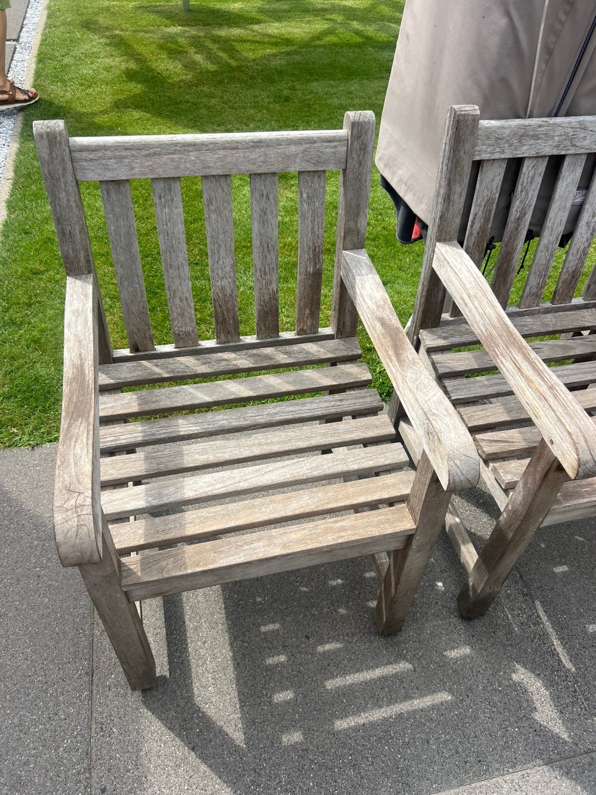 8 tuinstoelen in teak, mooi vergrijst met kussens, Ophalen, Zo goed als nieuw