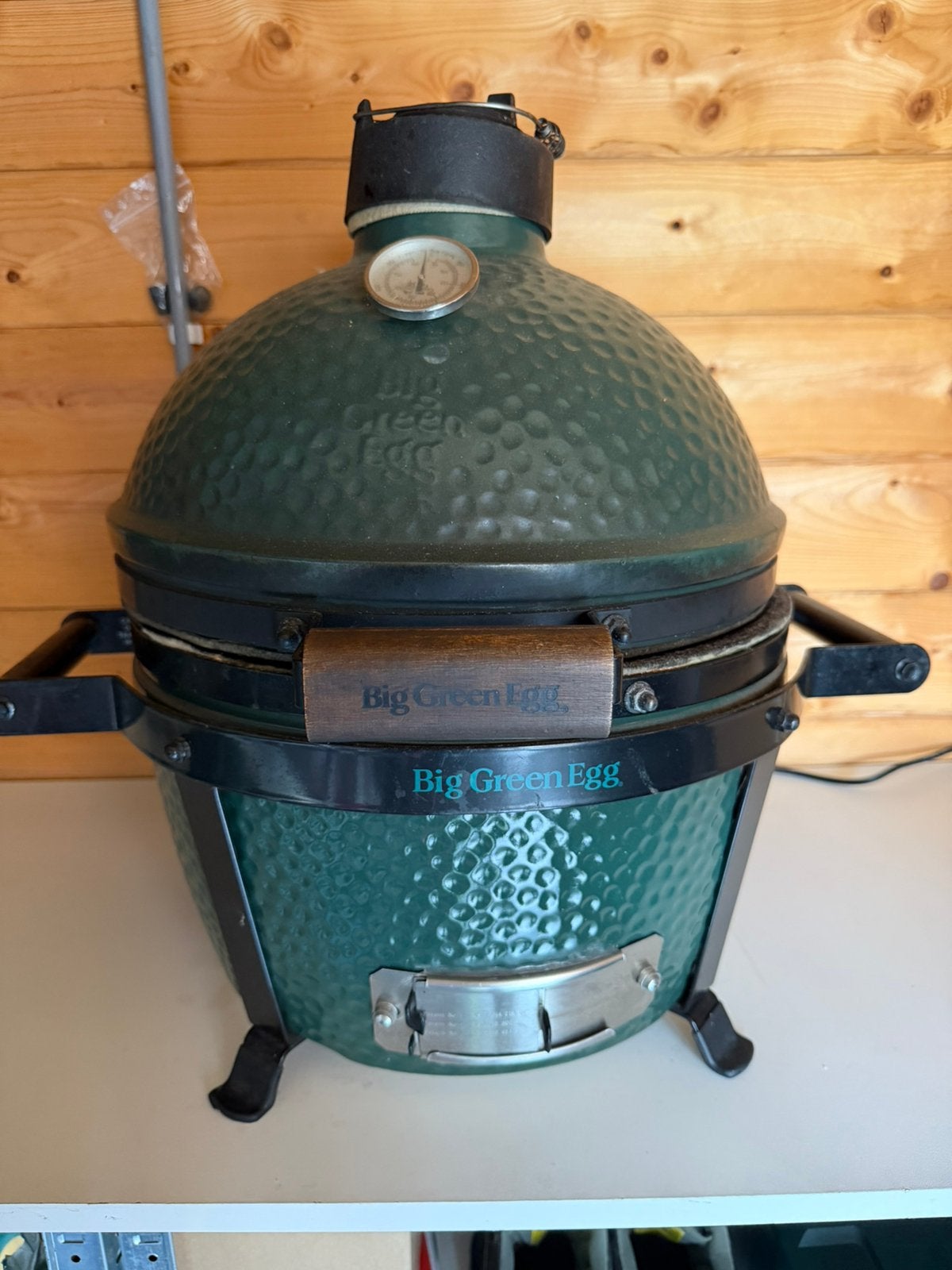 Bigg Green Egg Minimax, Enlèvement, Comme neuf