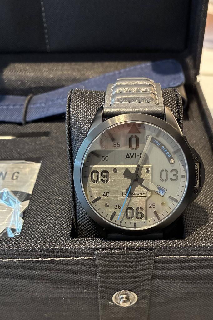 Montre AVI 8 Mustang P-51 Automatique, Leer, Staal, Polshorloge, Nieuw