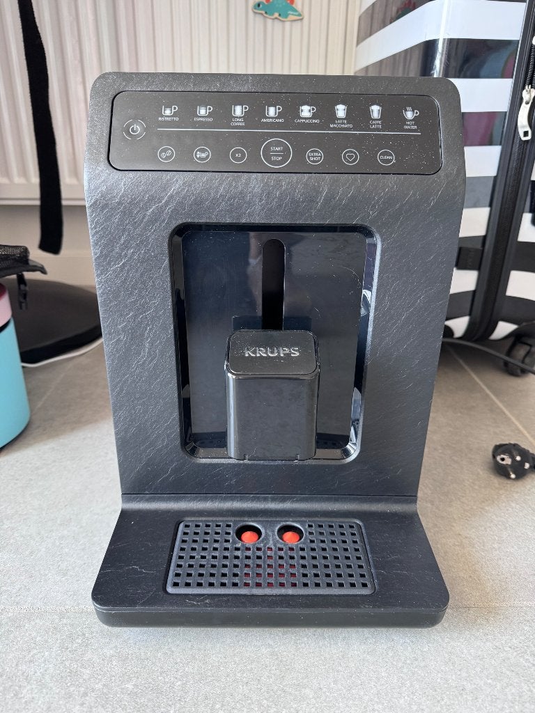 Krups, Gebruikt, Koffiemachine, 2 tot 4 kopjes, Afneembaar waterreservoir