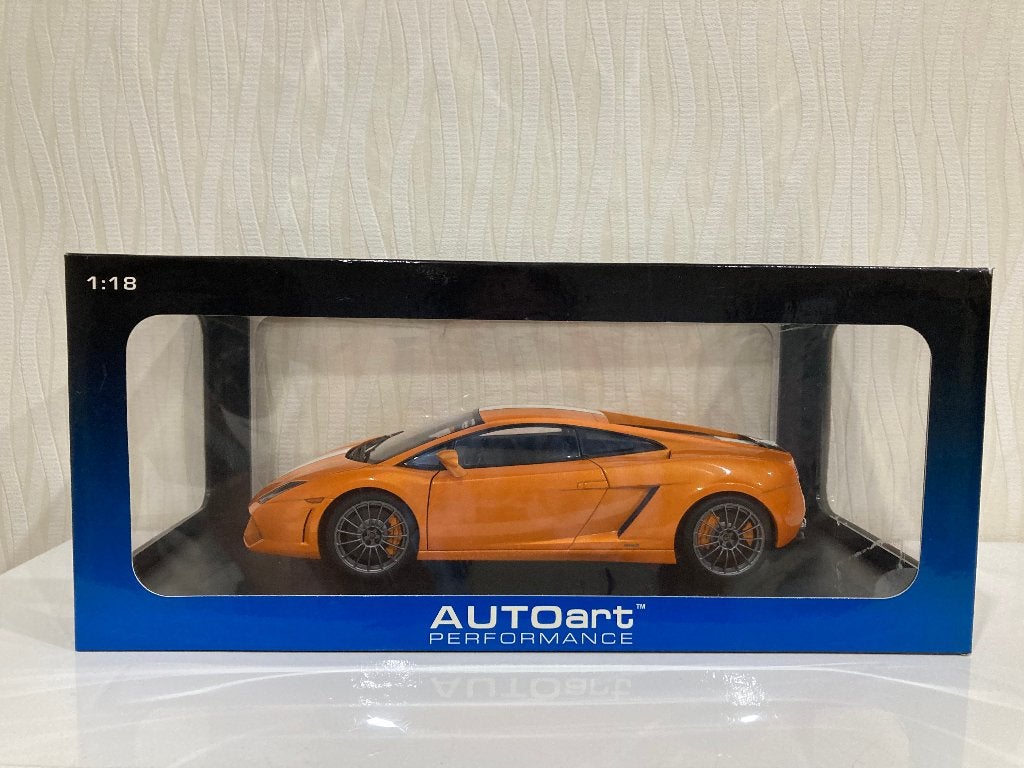 modelauto AUTOart Lamborghini Gallardo LP550-2 Valentino, Hobby & Loisirs créatifs, Voitures miniatures | 1:18, Enlèvement ou Envoi