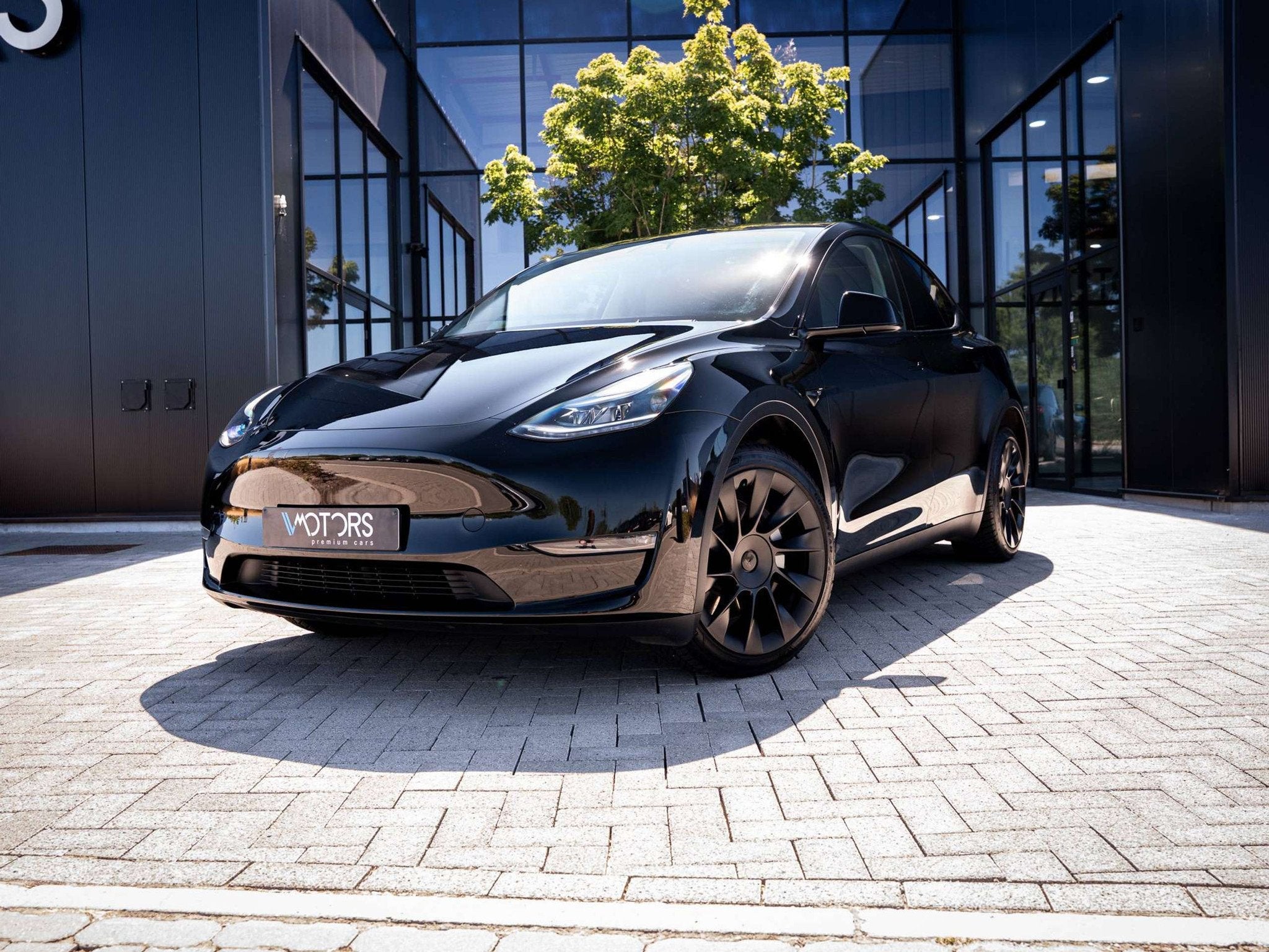 Tesla Model Y Dual Motor - Long Range - AWD - Trekhaak -, Autos, Tesla, Achat, Entreprise, Noir, 5 portes