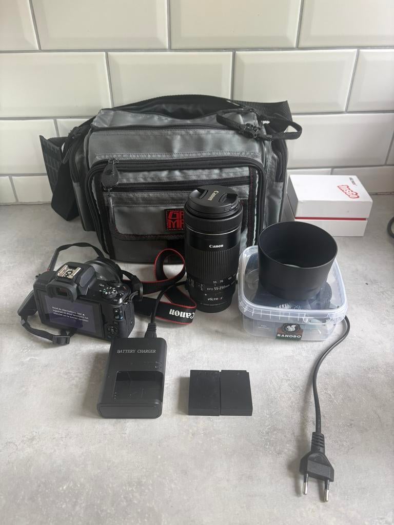 Canon EOS M50 Mark II in zeer goede staat., Enlèvement ou Envoi, Compact, Canon