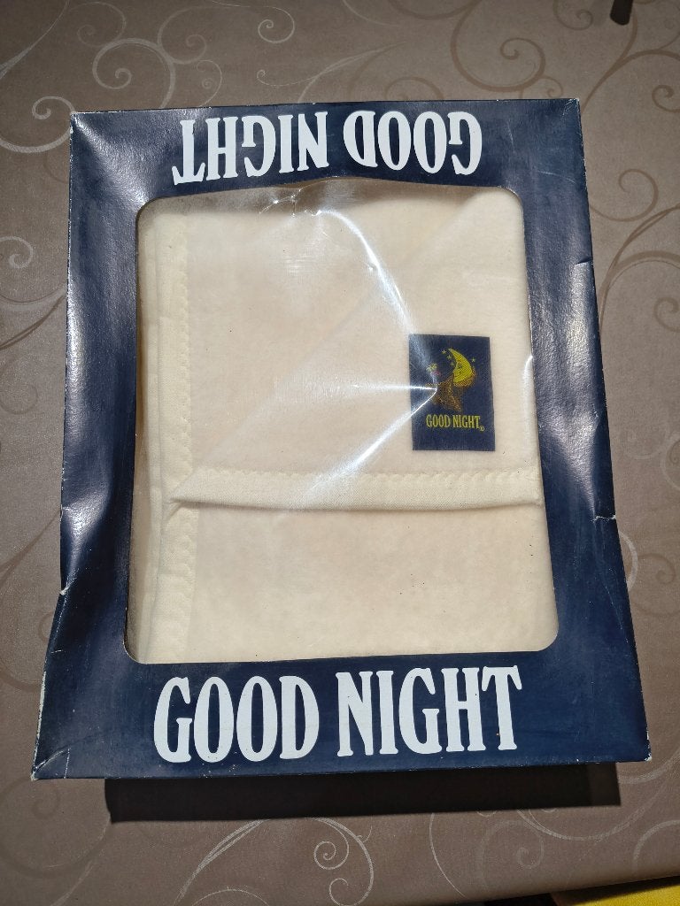 Dekentje 100x150 Good Night (nieuw), Ophalen, Nieuw, 150 cm, Wit