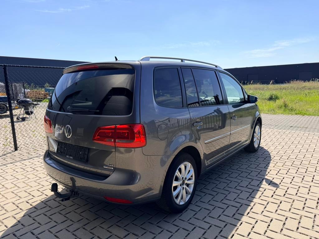 VW Touran 1.6 TDI - Automaat - Alcantara - Camera, Auto's, Automaat, Euro 5, Parkeersensor, Alcantara