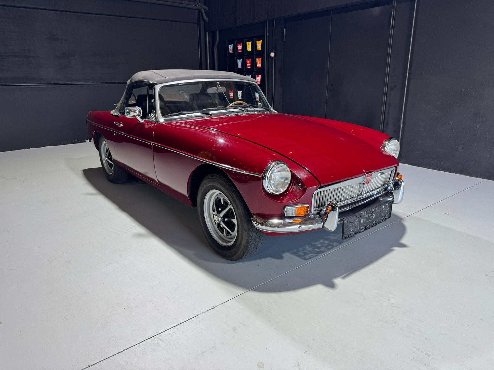 MG B - Prete pour pour l’été, B, Achat, Noir, 2 portes