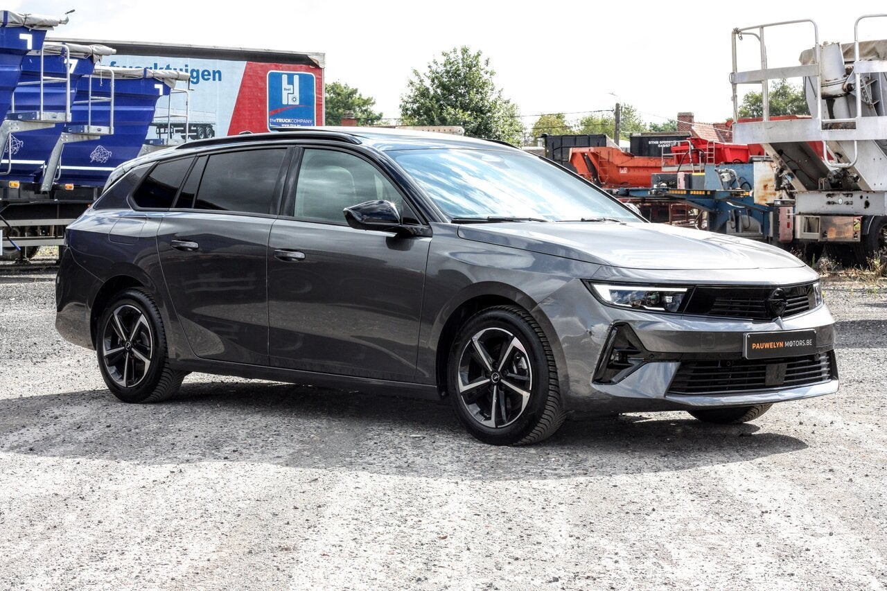 Opel Astra 1.2Turbo GS-Line/ HeadUp / Pano / MatrixLED / 36, 0 kg, Argent ou Gris, Achat, Euro 6