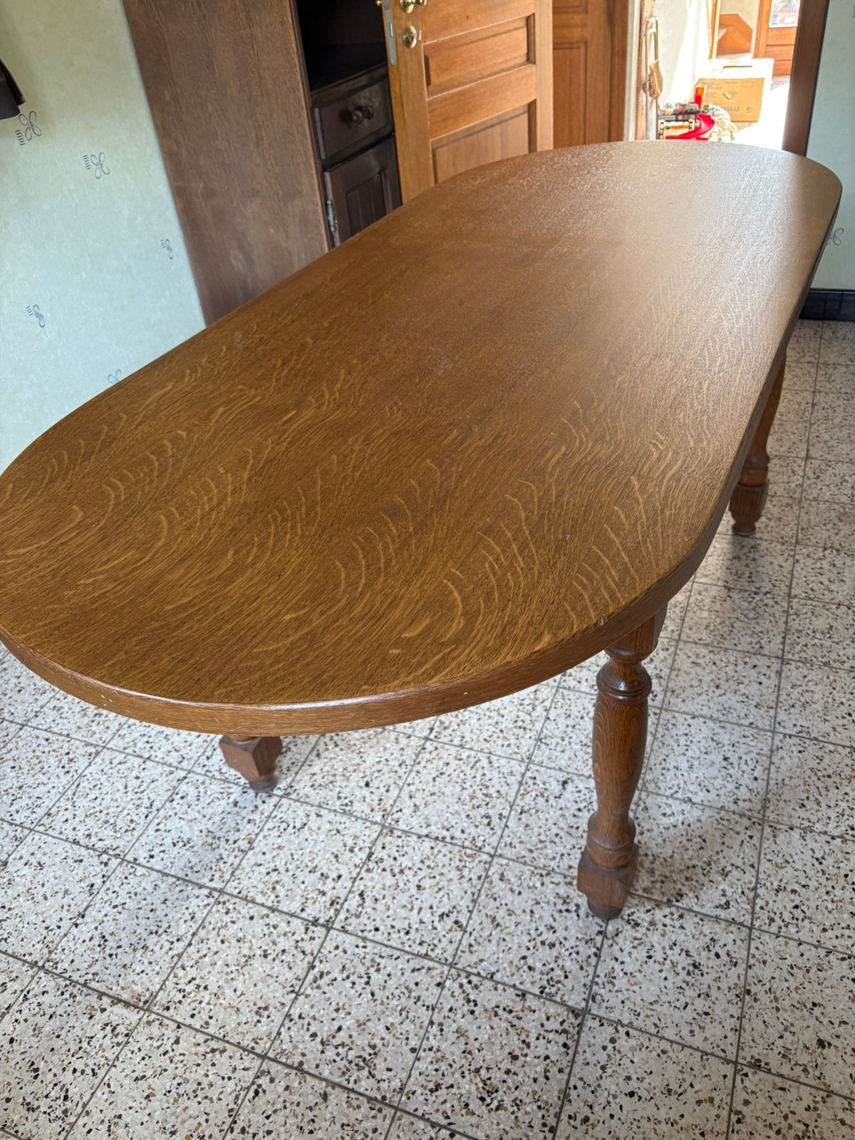 Table de salle à manger en chêne massif, Enlèvement