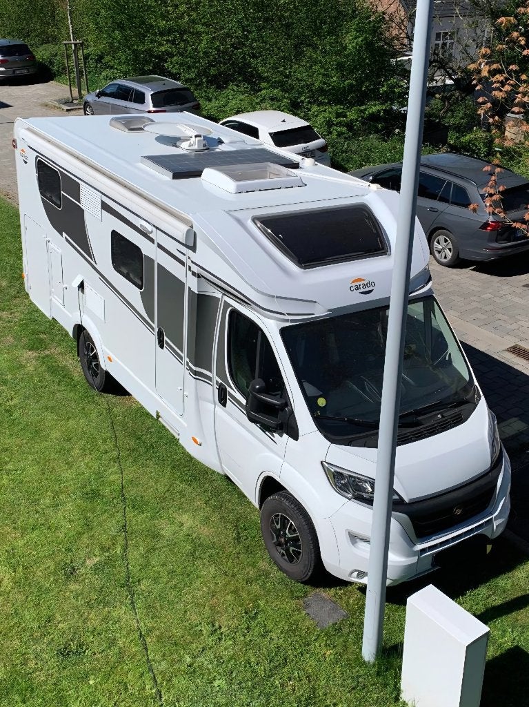 Camping-car Fiat Ducato Carado T337, 2022, prêt à partir, Toilette à cassette, Fiat, Boîte manuelle, Marchepied électrique
