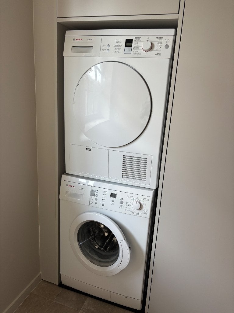 Wasmachine + droogkast, Electroménager, 6 à 8 kg, Enlèvement, Utilisé, Moins de 85 cm