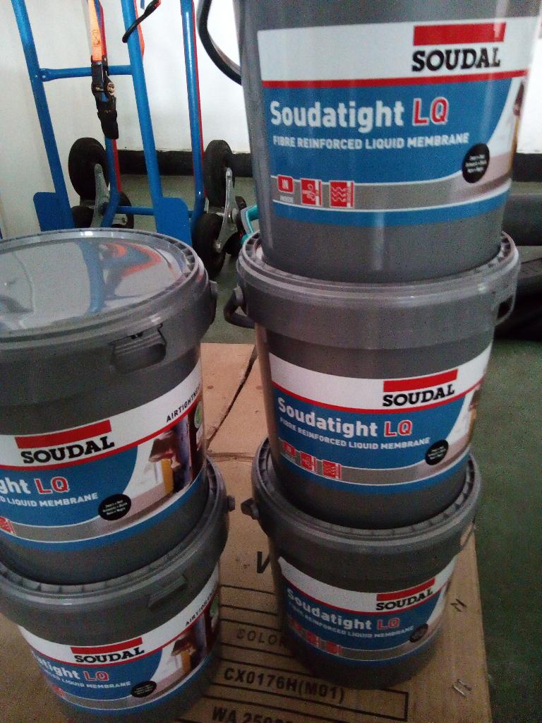 Membrane étanche Soudal Soudatight LQ 4,5 kg x 10, Bricolage & Construction, Peinture, Vernis & Laque, Neuf, 20 litres ou plus