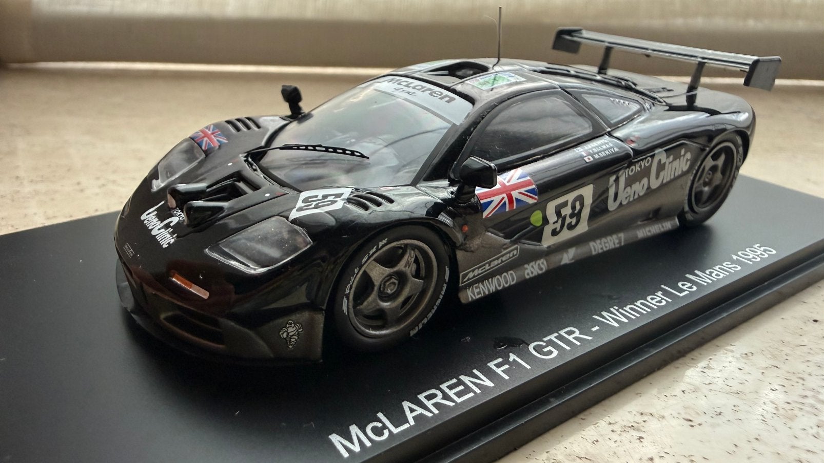 McLaren F1 GTR, Hobby & Loisirs créatifs, Voitures miniatures | 1:43, Comme neuf, Voiture, Autres marques, Enlèvement ou Envoi
