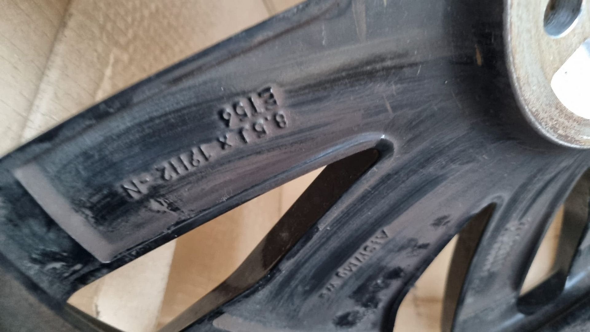 VOLVO VELG 19 X8.5 DOUBLE 5-SPOKE ZWART DIAMOND 321436628, Gebruikt, -, -, Ophalen of Verzenden