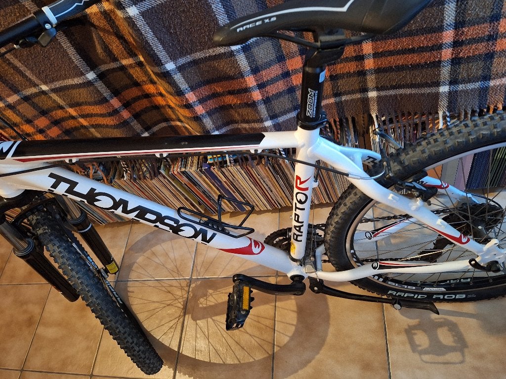VTT THOMPSON RAPTOR, Autres marques, Frein sur jante, 45 à 49 cm, Comme neuf