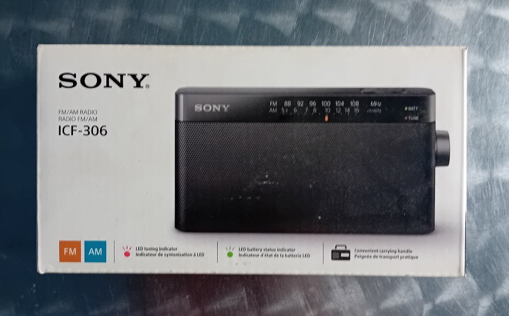 Sony am/fm radio op batterijen., Ophalen, Zo goed als nieuw, Radio