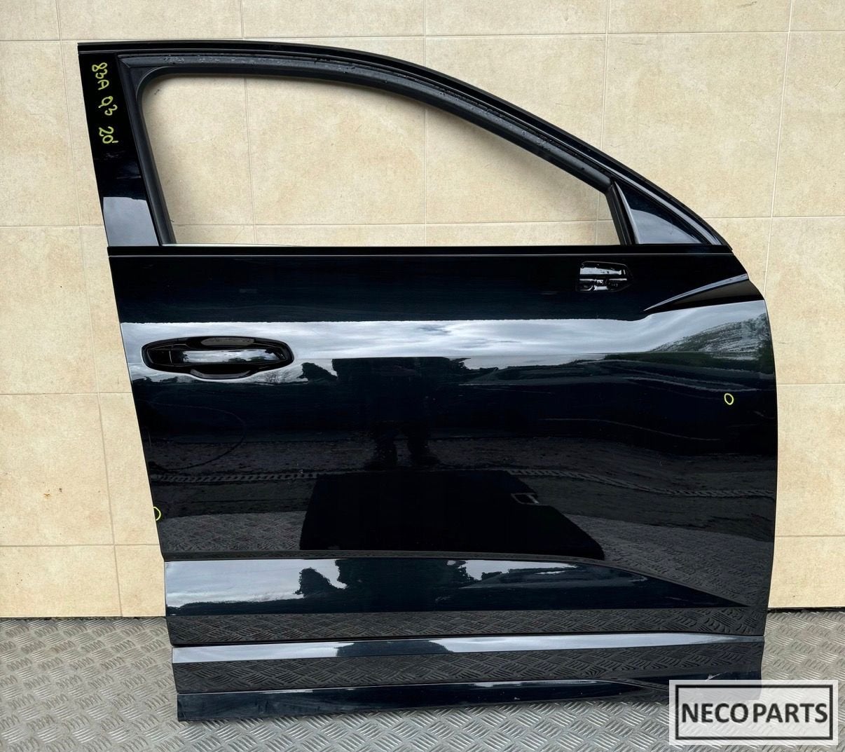 AUDI Q3 83A S-LINE PORTIER DEUR RECHTS ALLES LEVERBAAR!!!, Gebruikt, -, Achter, -
