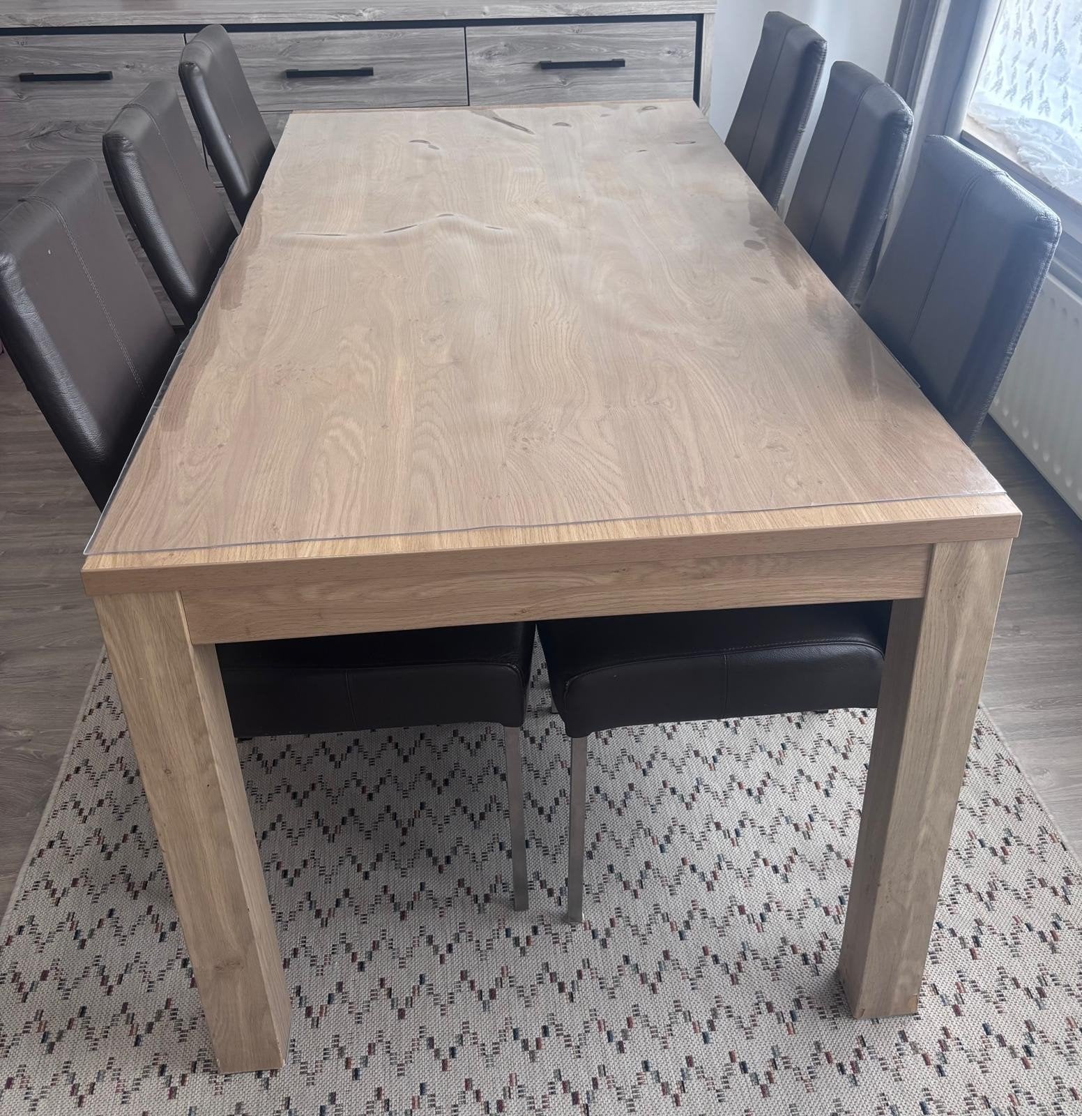 Tafel met 6 leren eetkamerstoelen, Huis en Inrichting, Ophalen