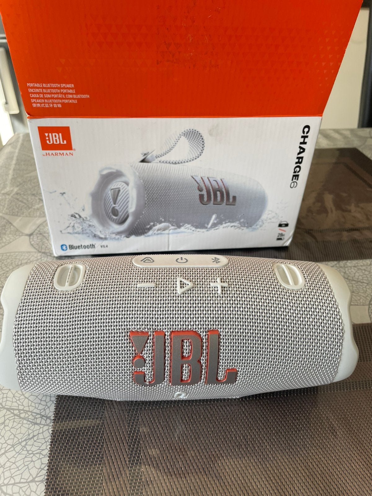 Chargeur JBL 6, Enlèvement, Comme neuf, JBL