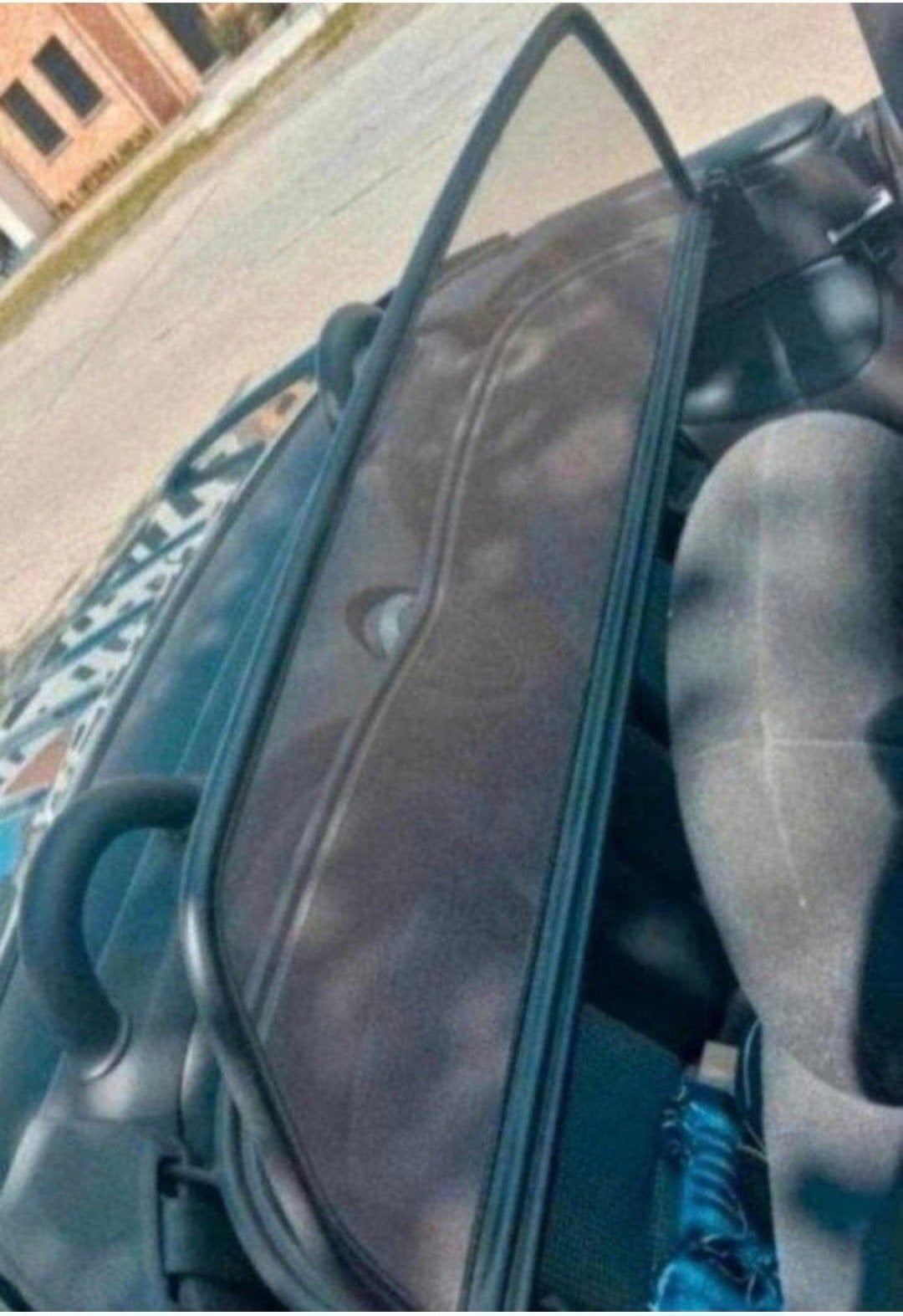 Windscherm Cabrio, Ophalen