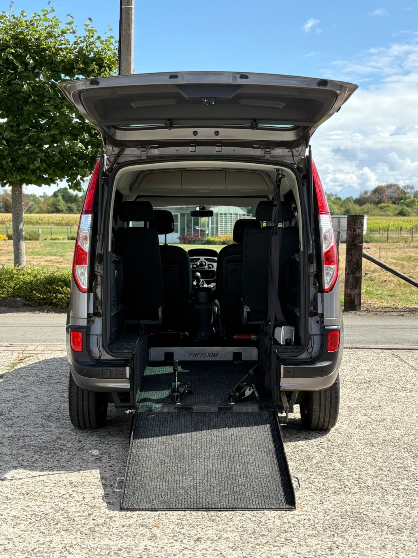 Renault Kangoo 1.5DCI Rolstoel Invalide TPMR, Autos, Argent ou Gris, Achat, Euro 6, Entreprise