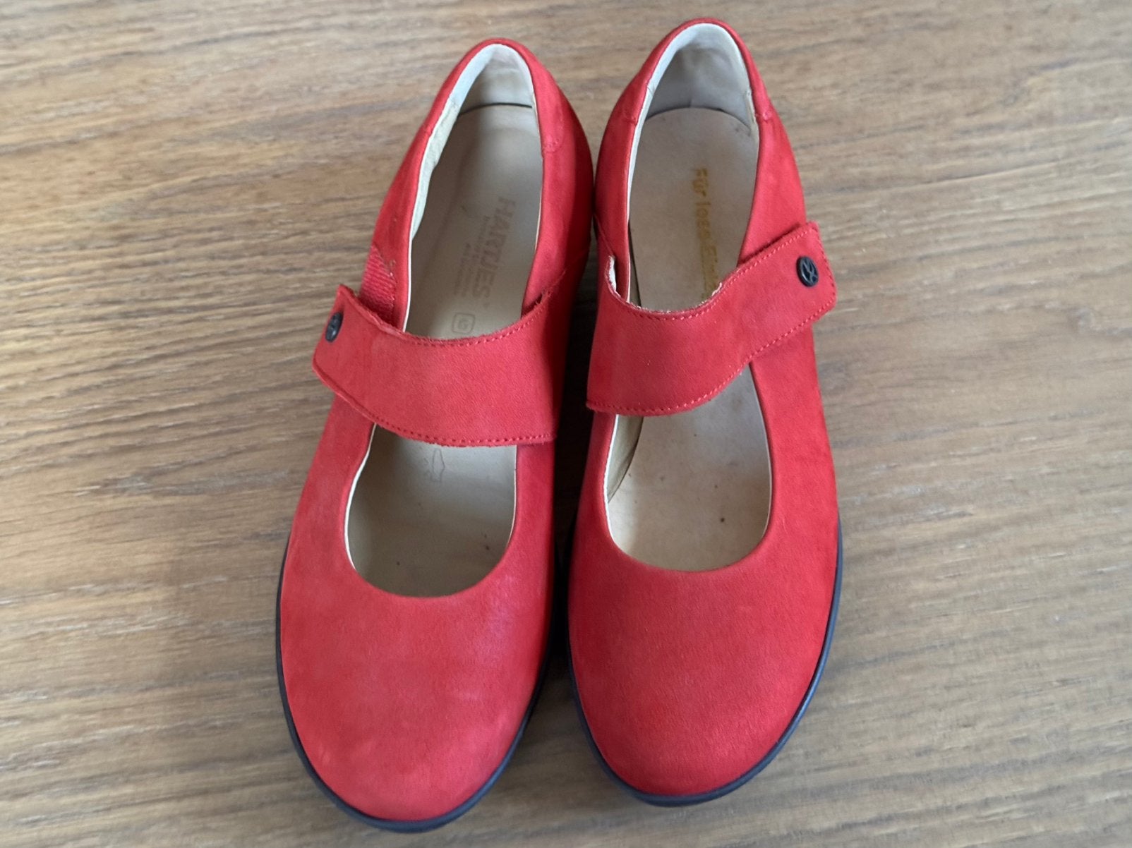 Damesschoenen - bijna nieuw., Kleding | Dames, Schoenen, Verzenden, Zo goed als nieuw, Rood