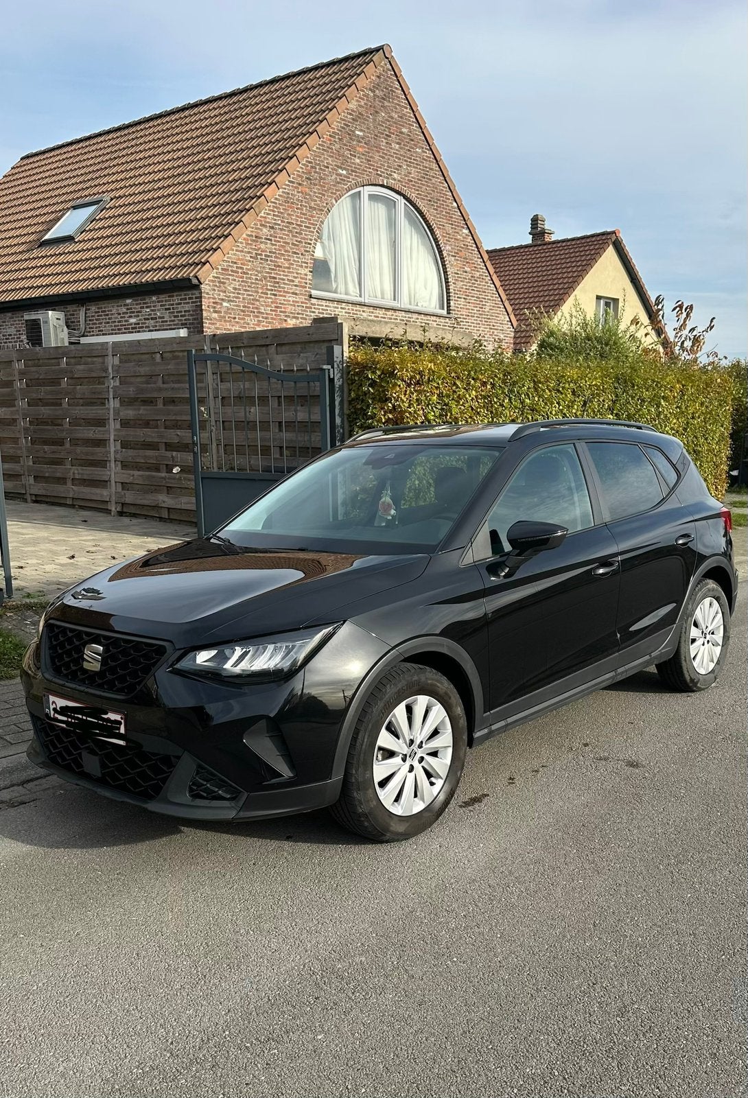 SEAT Arona 1.0 TSI 95 ch – 03/2023 – 28.000 km, Autos, Cuir, Achat, Boîte manuelle, Particulier