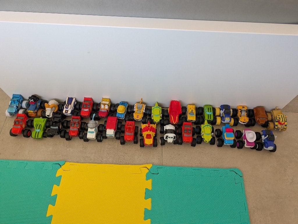 Blaze en de monsterwielen - pakket, Kinderen en Baby's, Ophalen, Zo goed als nieuw