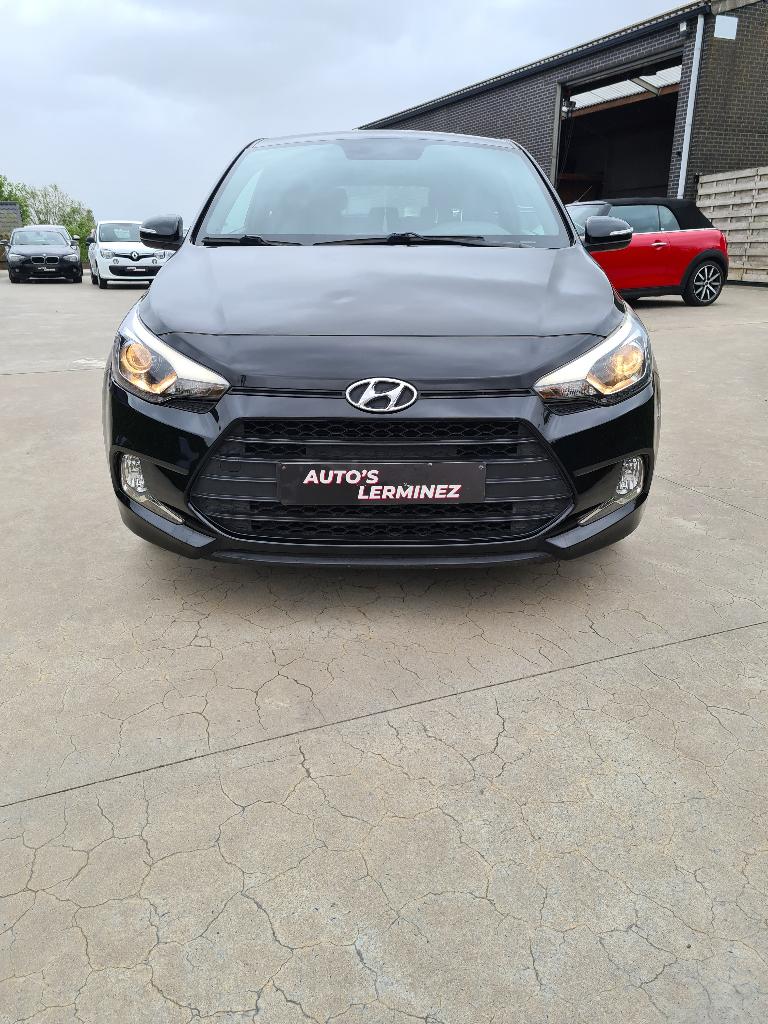 hyundai i20, Auto's, Hyundai, Bedrijf, i20, ABS, Adaptive Cruise Control, Bochtverlichting, Elektrische buitenspiegels, Isofix