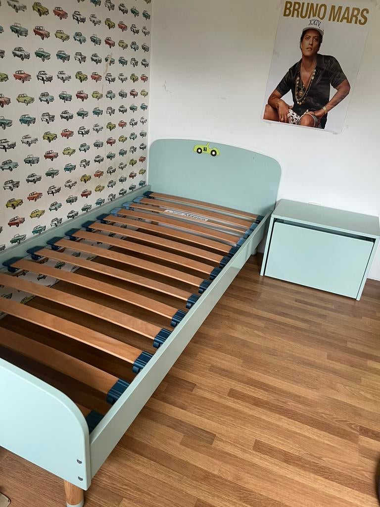 Houten éénpersoonsbed, Ophalen, Gebruikt, 90 cm, Eenpersoons