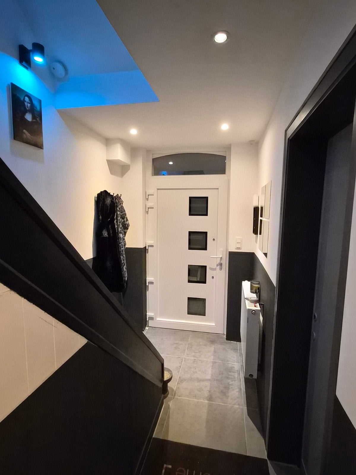 Maison 4 façades rénovée en 2022 et isolée, 5640 Mettet, 182 kWh/an, 1000 à 1500 m², Province de Namur, Mettet