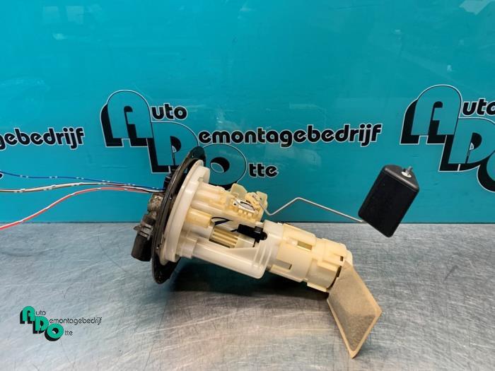 Brandstofpomp Elektrisch van een Daihatsu Cuore (Cuore 03-), Gebruikt, Daihatsu, -, -