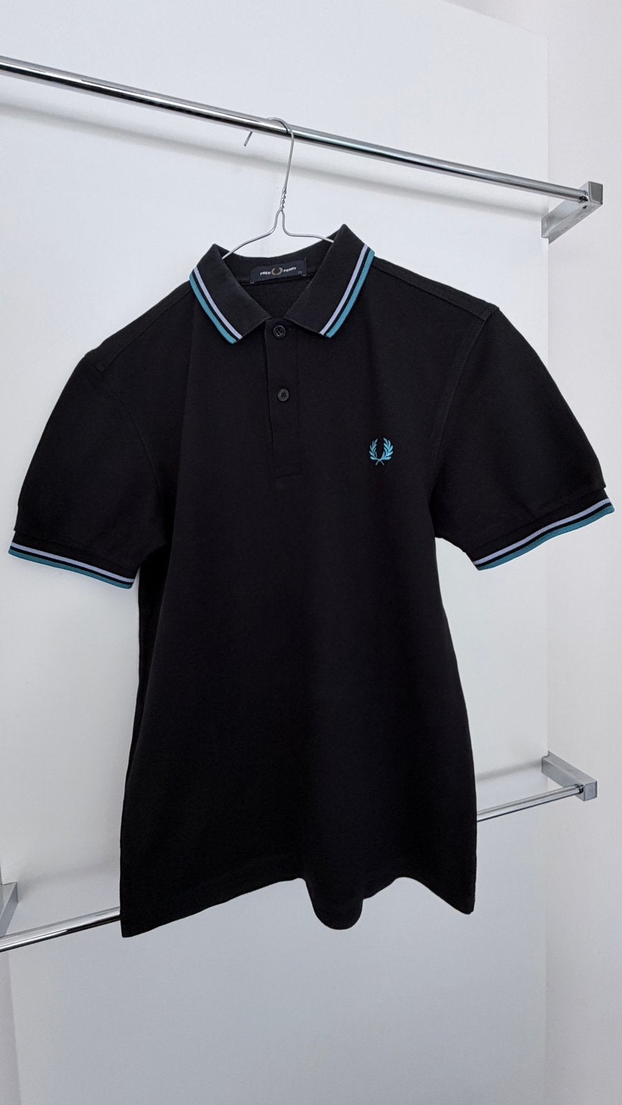 FRED PERRY polo shirt, Vêtements | Hommes, Polos, Envoi, Porté, Autres tailles, Autres couleurs