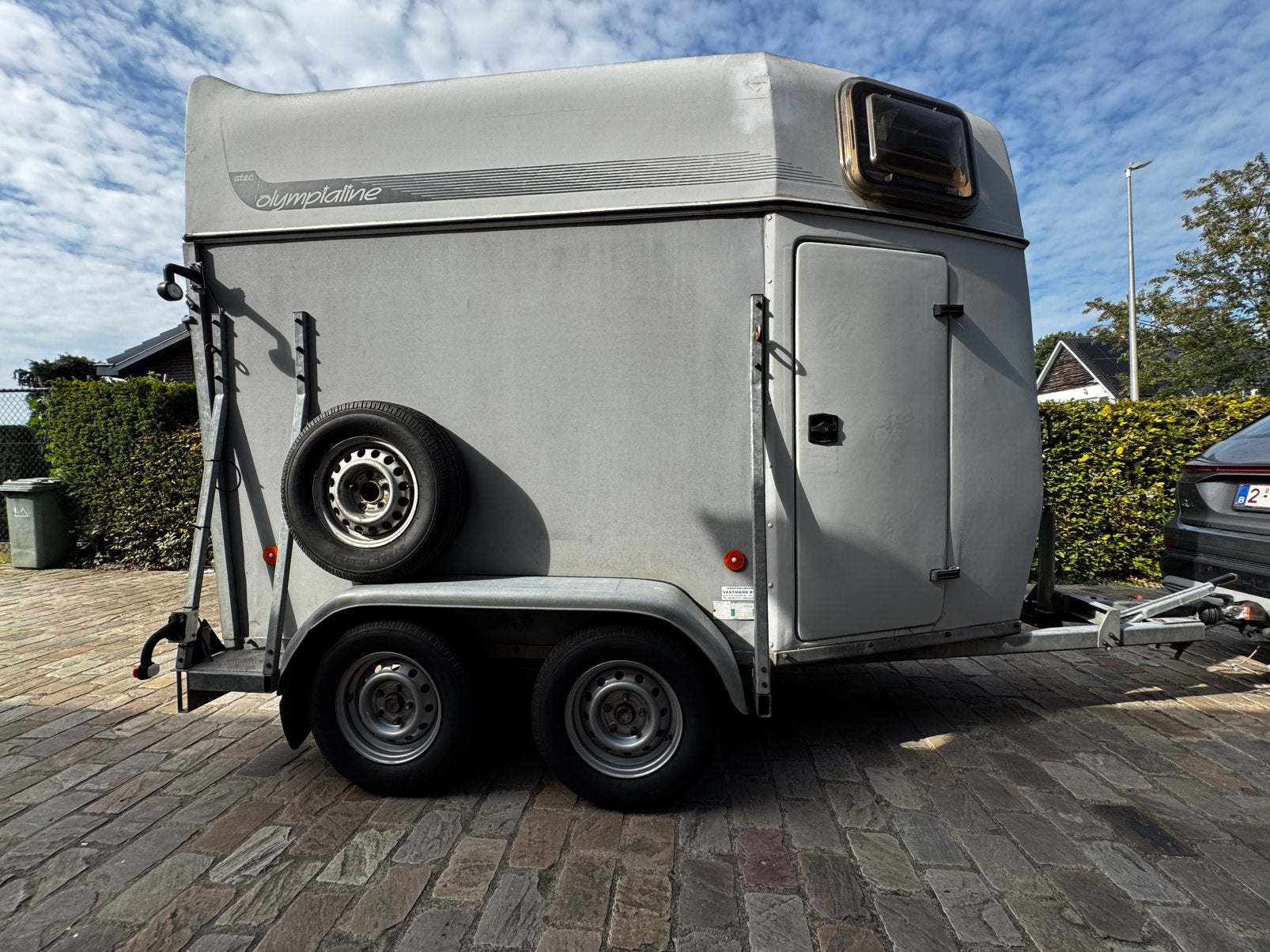 Paardentrailer Atec 1,5 paards, Enlèvement, Utilisé, Polyester, Remorque 1½ cheval