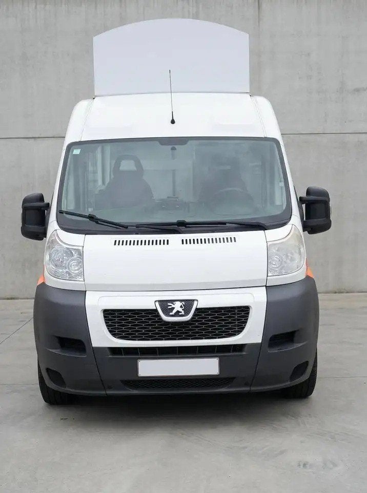 IJswagen / foodtruck Peugeot Boxer L2H2 2013 – instapklaar, Euro 5, Achat, 4 portes, 2 places