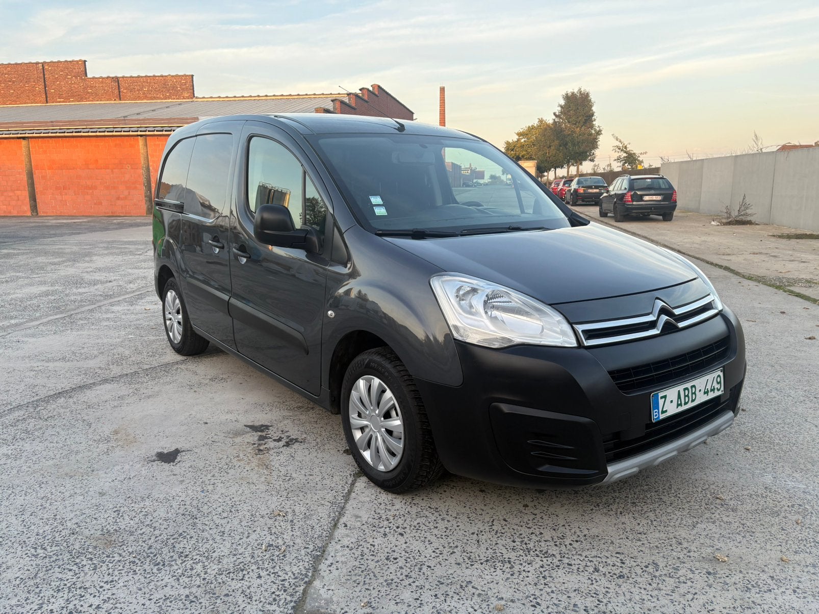 Citroën Berlingo 109Dkm 6€ GVV ! ! !, Autos, Argent ou Gris, Achat, Euro 6, Entreprise