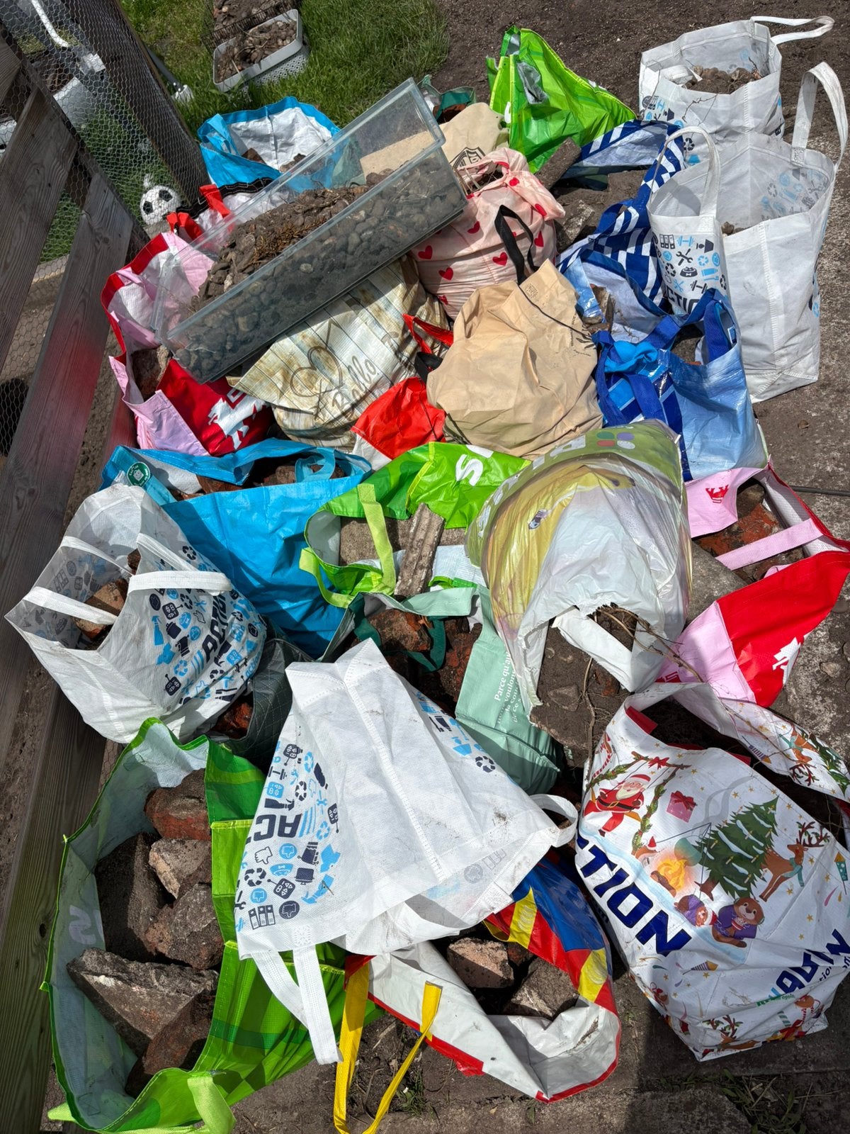 Steenpuin en grind, Tuin en Terras, Ophalen, Gebruikt, Grind