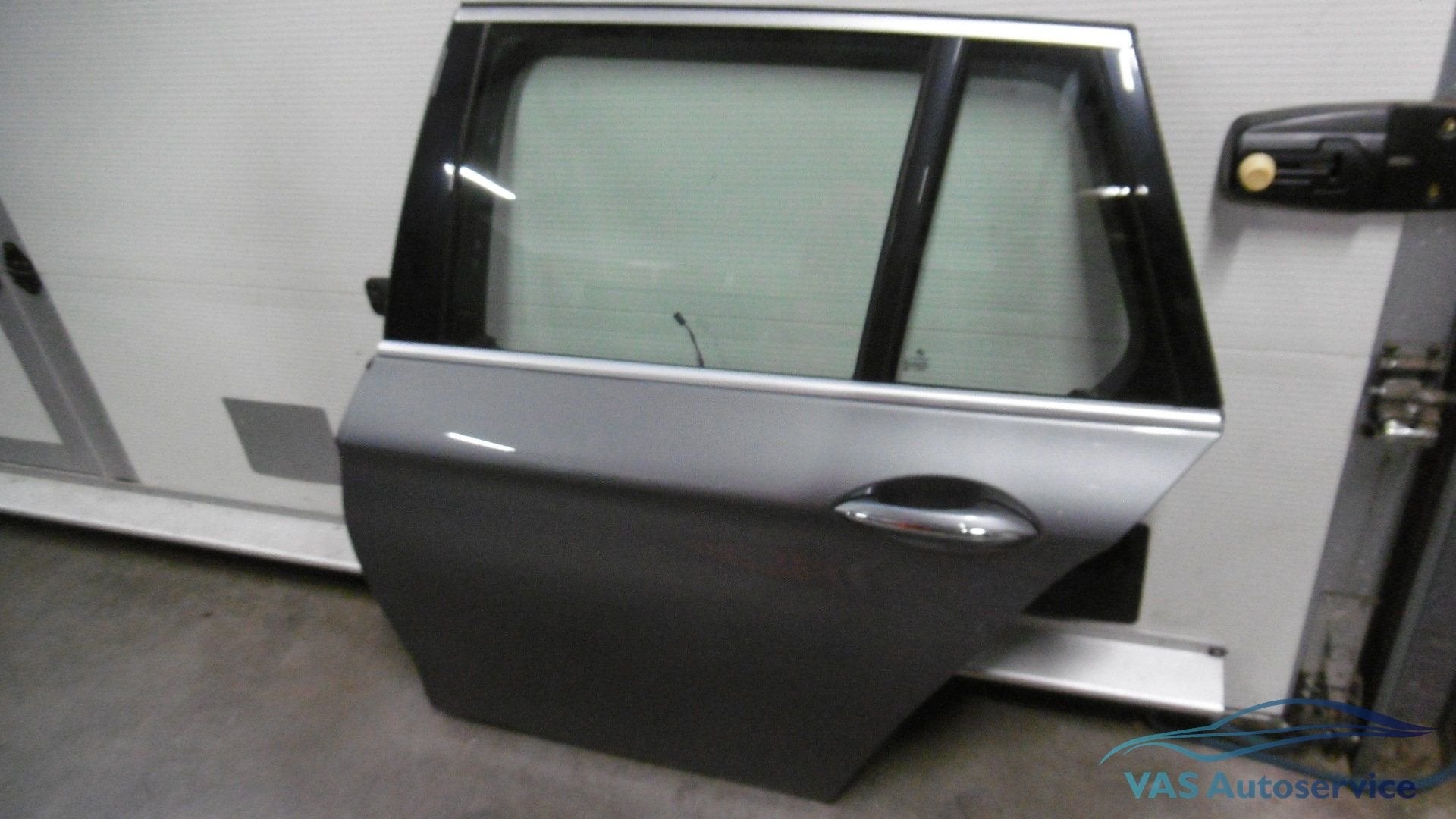 Portier linksachter BMW 5-serie combi  F11  Spacegrau  41 00, -, Origine de la pièce connue, Utilisé, Porte