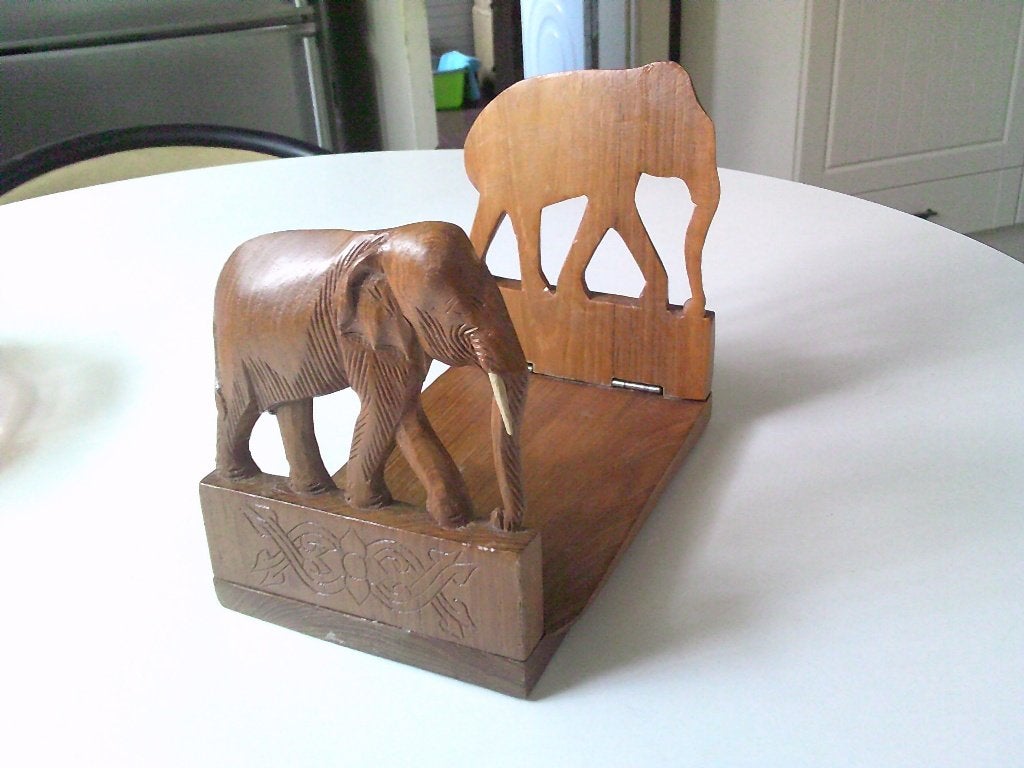 boeken steunen olifanten in hout, Ophalen, Houtsnijwerk, Minder dan 20 cm, Hout