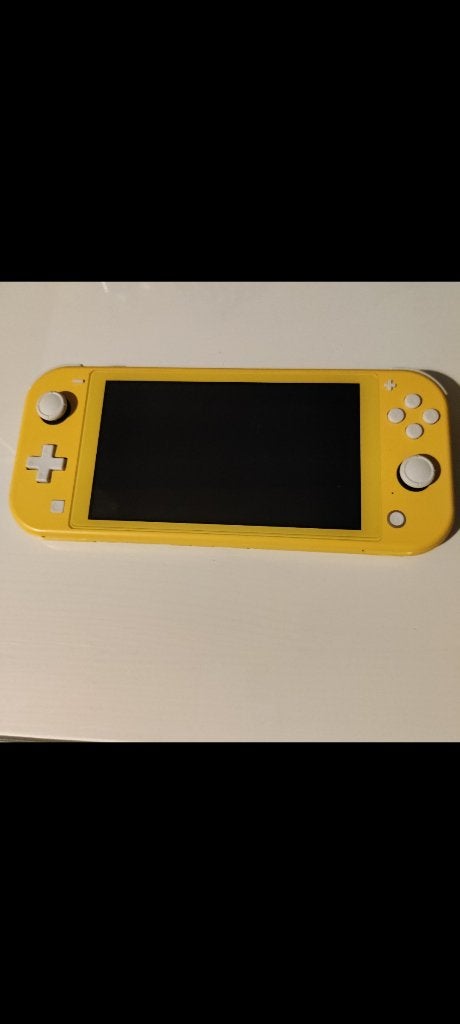 Nintendo switch lite, Games en Spelcomputers, Spelcomputers | Nintendo Switch Lite, Ophalen, Geel, Zo goed als nieuw