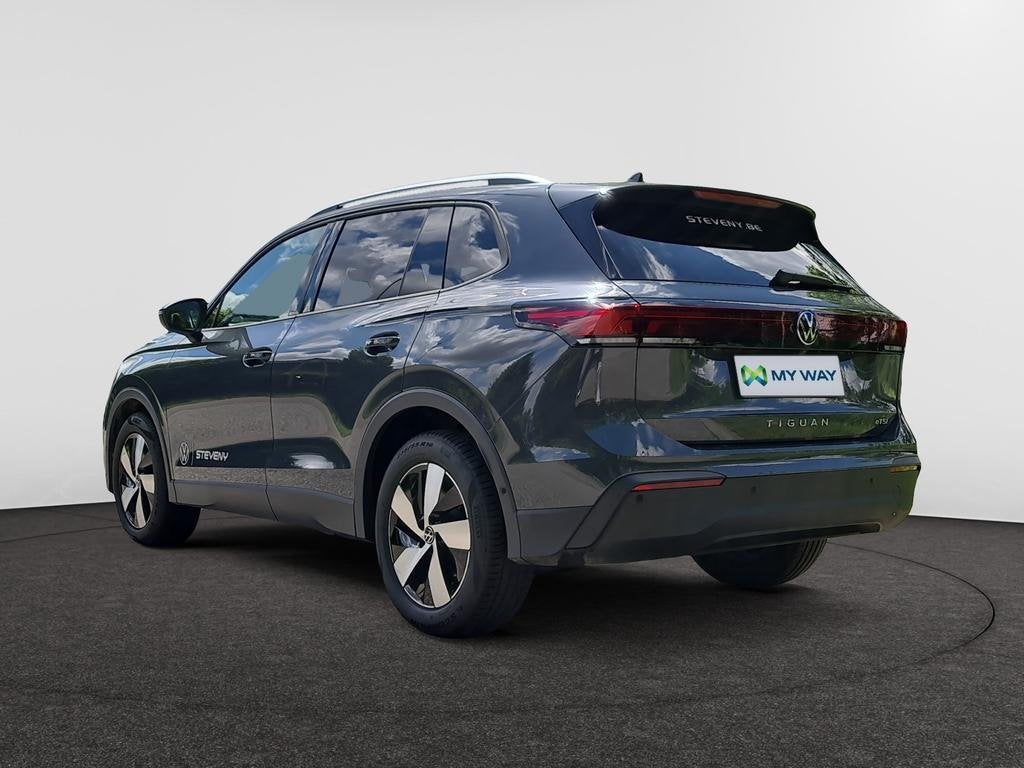 Volkswagen Tiguan Tiguan 1.5 eTSI mHEV ACT Life Business OPF, Automaat, https://public.car-pass.be/vhr/edb3eb8c-bde9-4c30-930e-a244cc971233