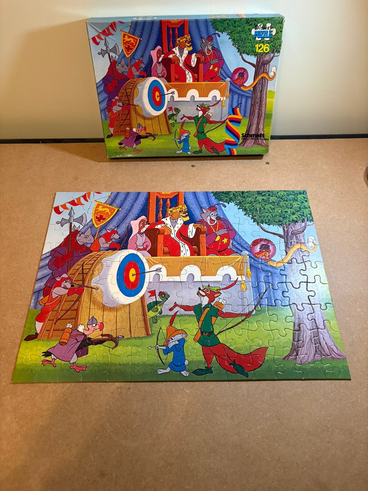 Schmidt Disney puzzel: Robin Hood 126 stukjes, Hobby en Vrije tijd, Ophalen of Verzenden, Minder dan 500 stukjes, Gebruikt, Legpuzzel