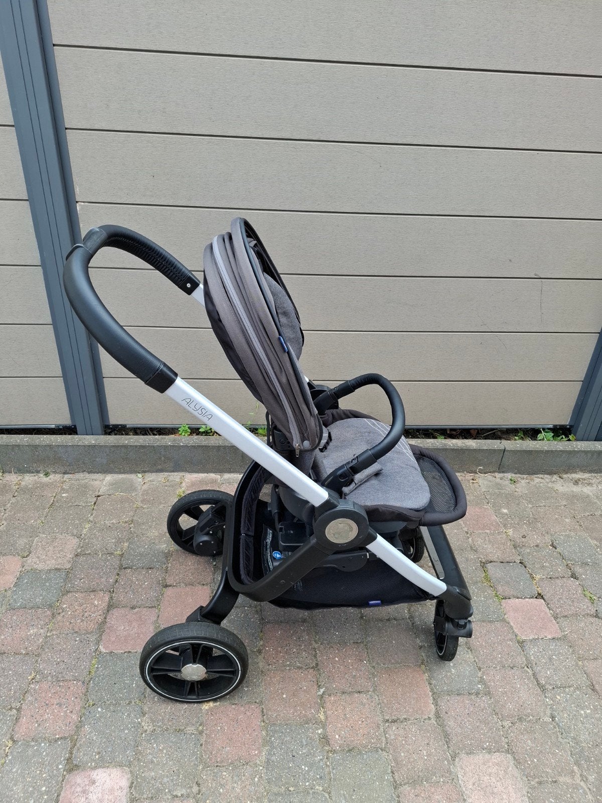 Kit de calèche Chicco Alysia et siège auto Chicco Kiros, Enlèvement, Utilisé, Couverture pieds