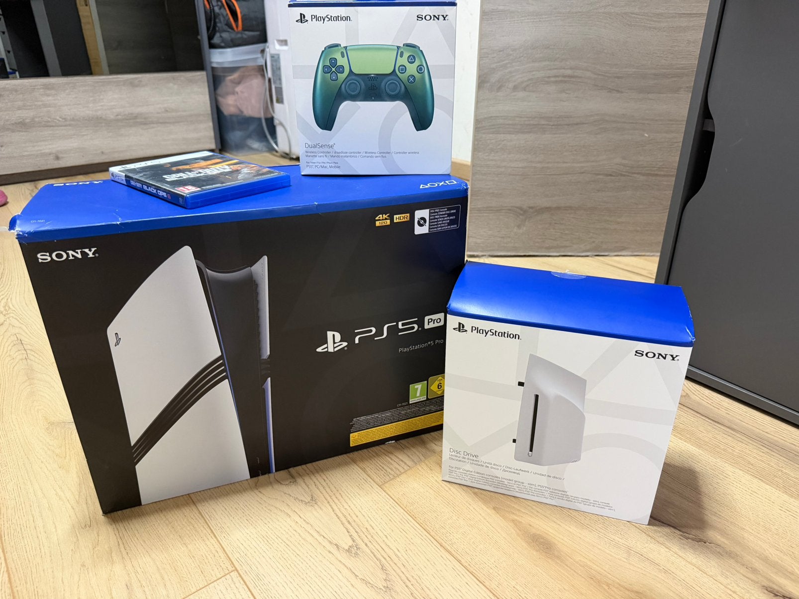 PS5 Pro 2TB + Lecteur Disque + 2 Manettes +Garantie, Consoles de jeu & Jeux vidéo, Enlèvement, Comme neuf, Playstation 5