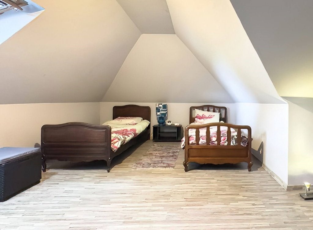 Logeerbed - logeerbedden, Huis en Inrichting, Ophalen, Eenpersoons, Bruin, 200 cm