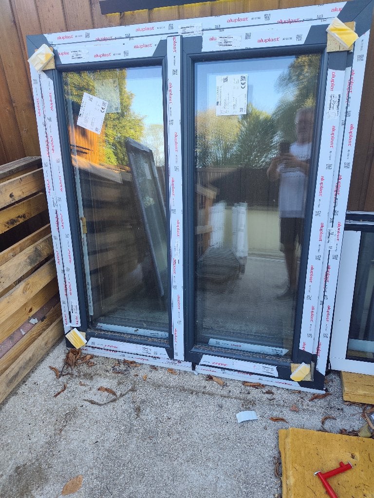 FENETRE PVC GRIS ANTHRACITE NEUVE JAMAIS POSEE, Neuf, Double vitrage, 120 à 160 cm, Fenêtre de façade ou Vitre