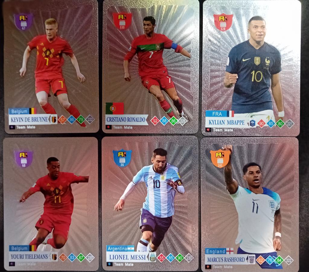 55 cartes brillantes World Football Stars (Messi, Ronaldo), Collections, Envoi, Comme neuf, Cartes de joueur